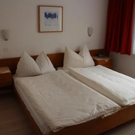 Rebstock Inn 3*