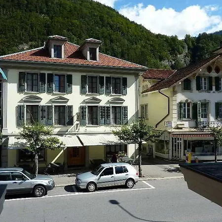 Mini-hôtel Rebstock 3*